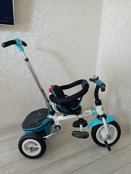 Детский велосипед и санки, лыжи