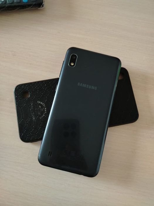 Продается телефон