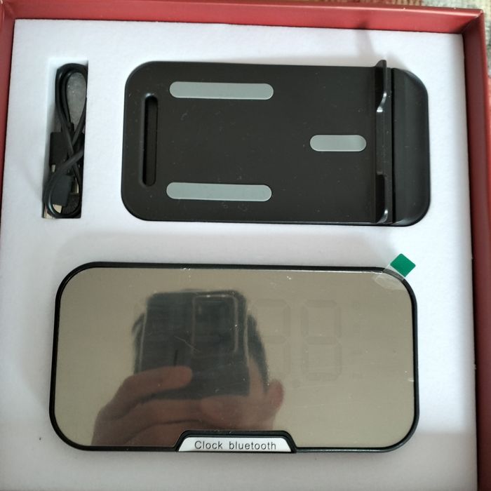 Калонка vivo почти новая