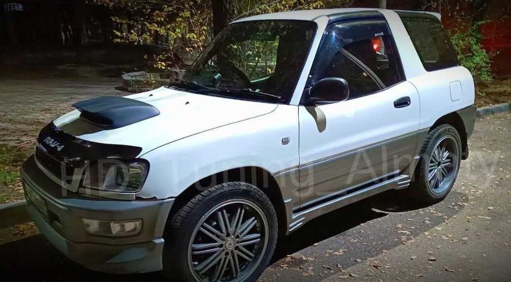 Пороги Toyota RAV4 XA10