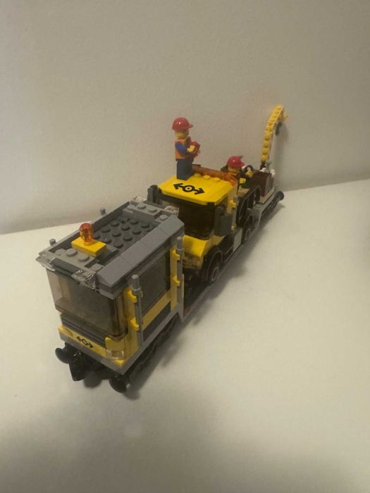 Lego City 3677 : Red Cargo Train
