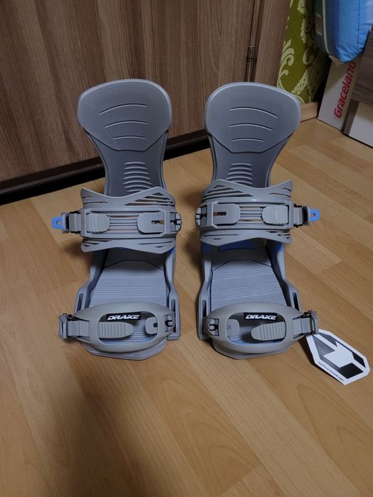 Чисто Нови Сноуборд Автомати Drake Reload Fyve