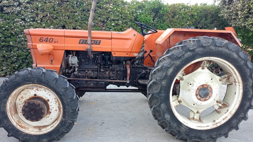 Tractor fiat 640