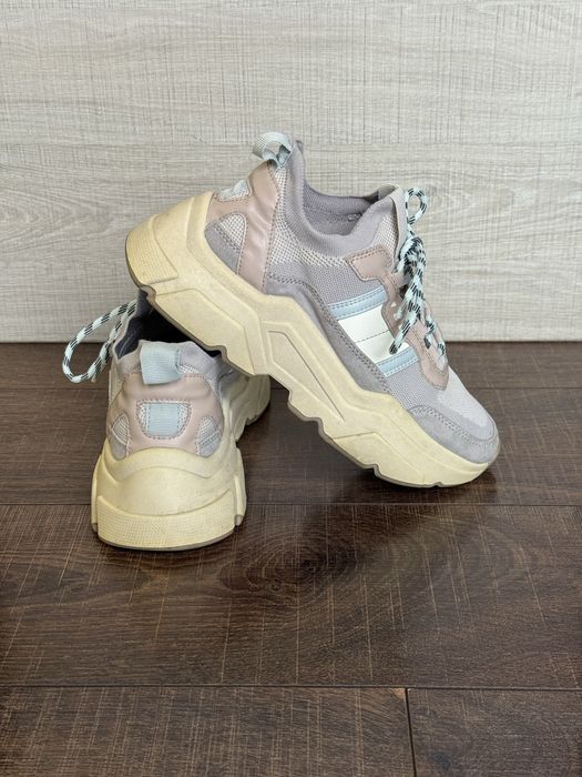 Дамски сникърси H&M