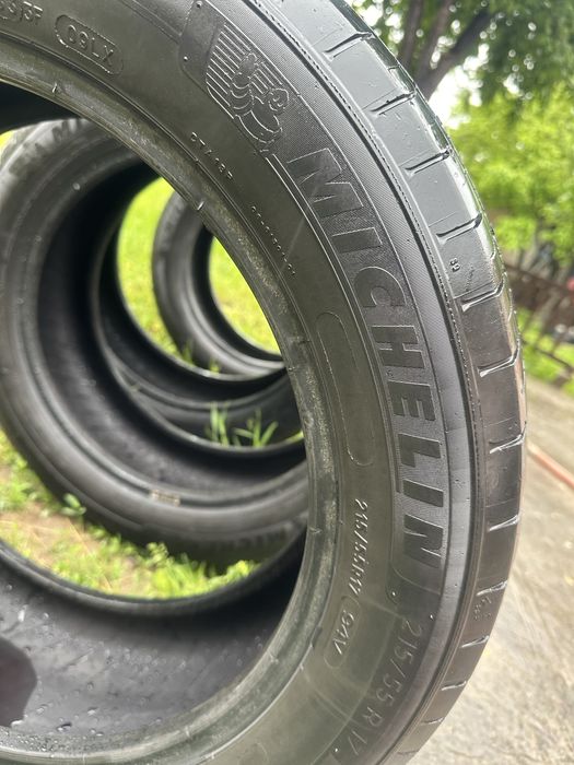 Шина летни 215/55/17