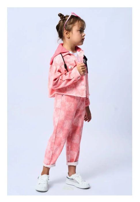 Джинсовый костюм