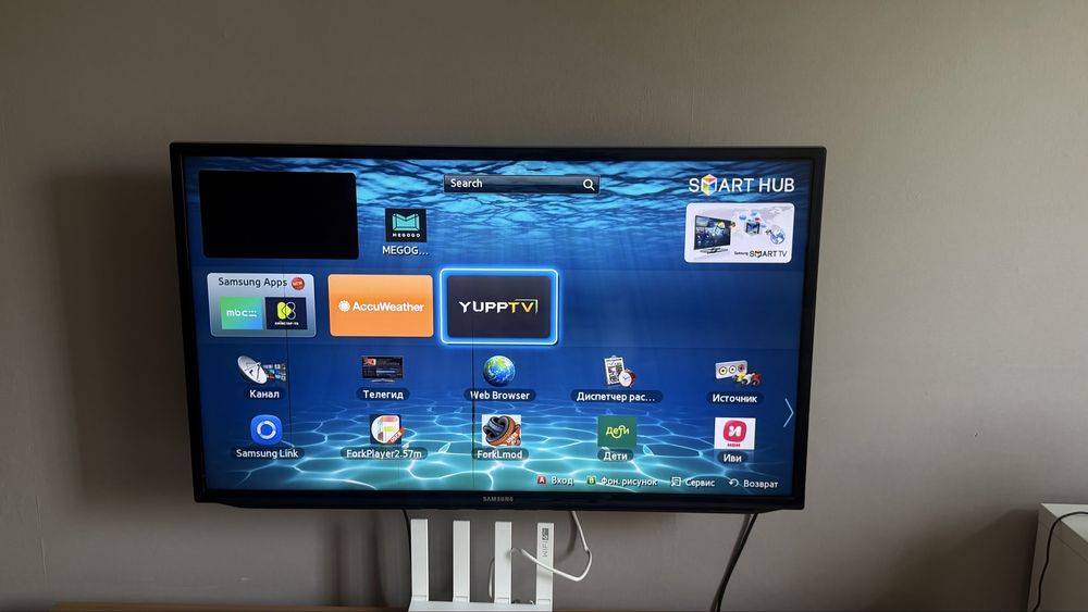 Телевизор Samsung Модель: UE40EH5300W