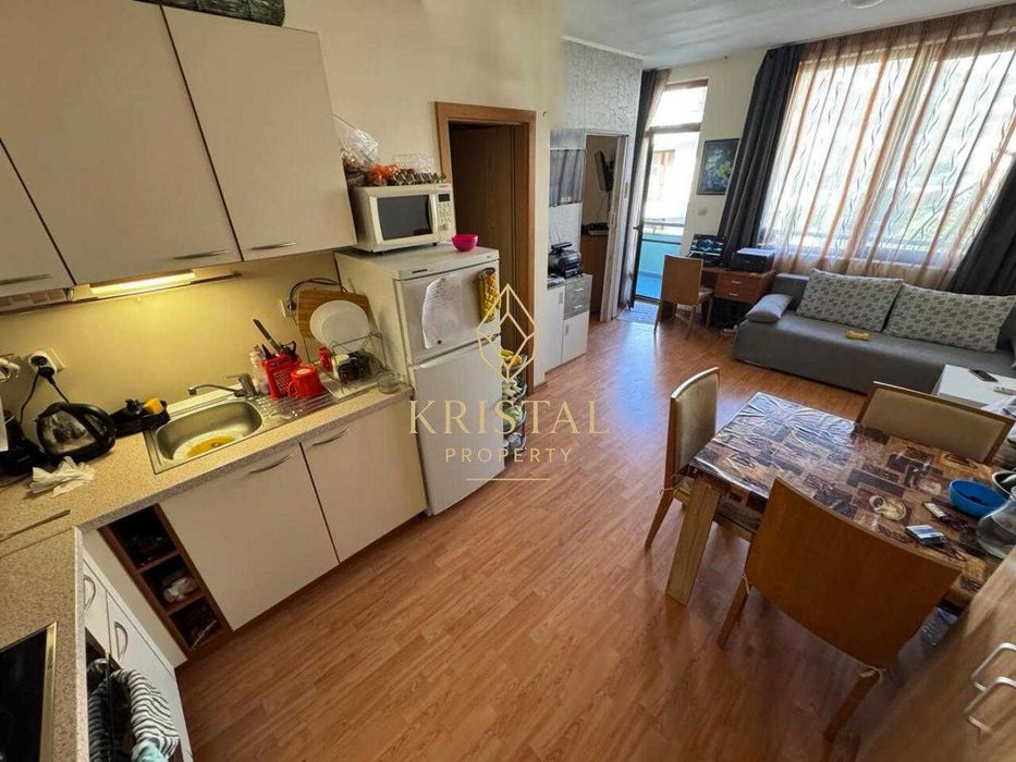 ID: 595 Двустаен апартамент в луксозен комплекс в Свети Влас