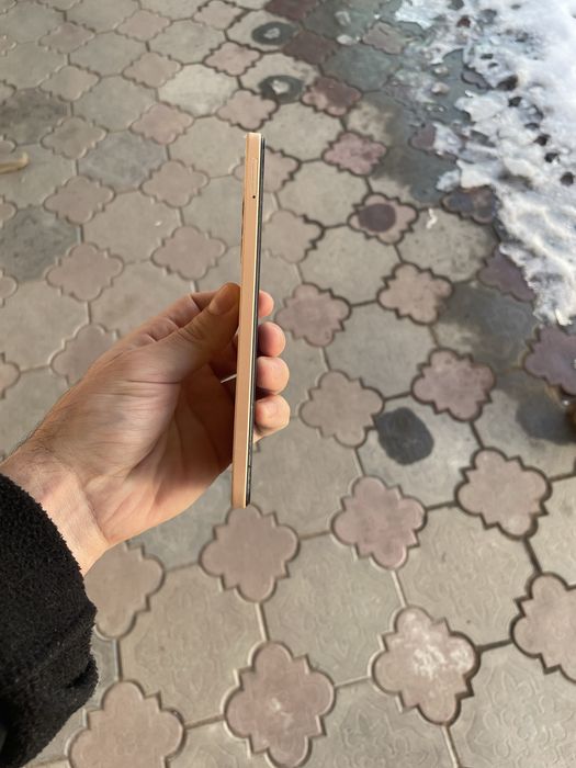 Продам телефон Redmi Note 12