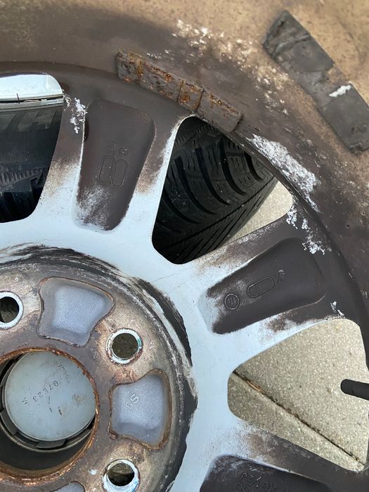 Гуми с Джанти за Honda 225/65 R17