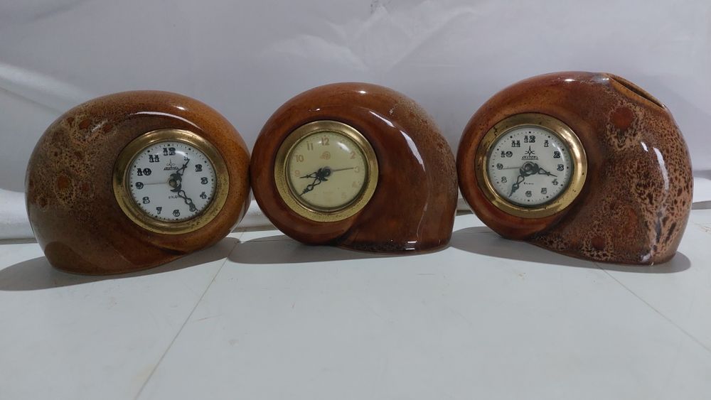 ceas de masă Victoria și Aradora  1977