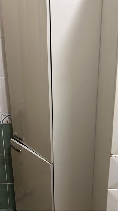 Шкаф для ванной комнаты