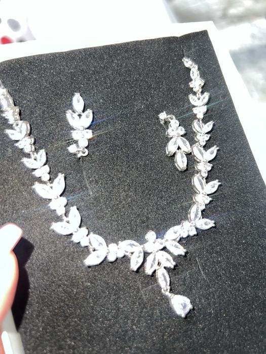 Продам свадебное украшение невесты