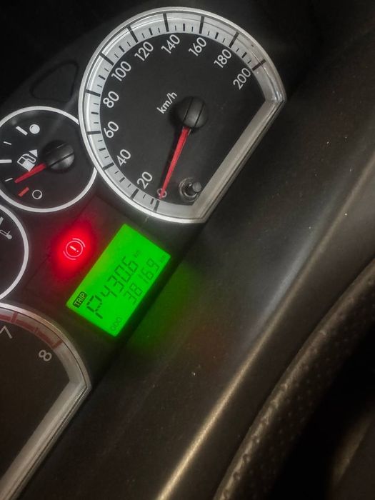 Nexia 3 AT , автомат 2022, идеал холат