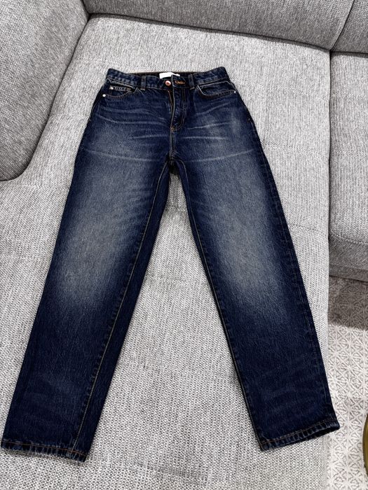 Продам джинсы новые