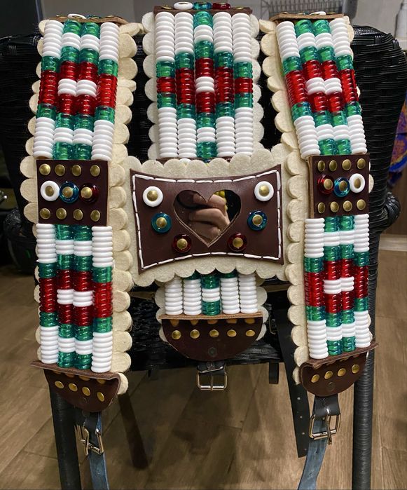 Изработка на детски кукерски гердани