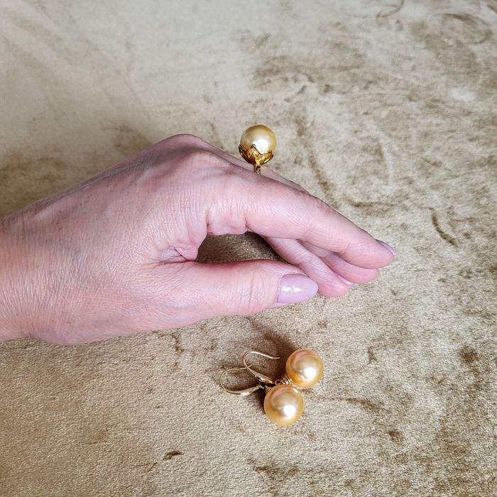 Продам комплект из перламутра