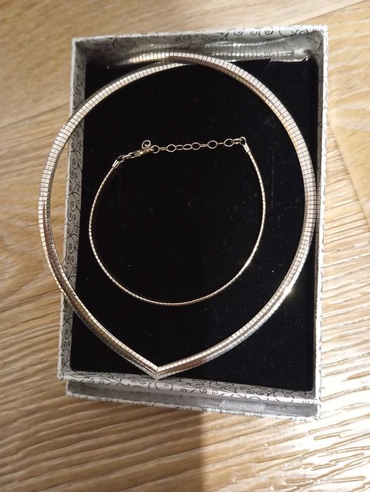 Сребърно колие и гривна