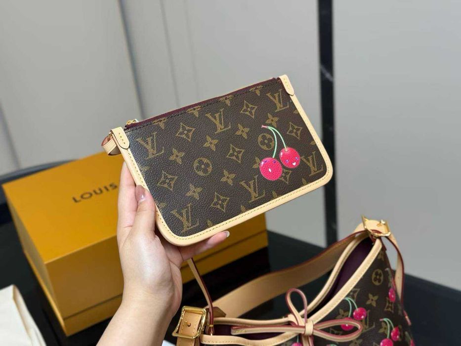 Geanta de mana dama Louis Vuitton 95-43