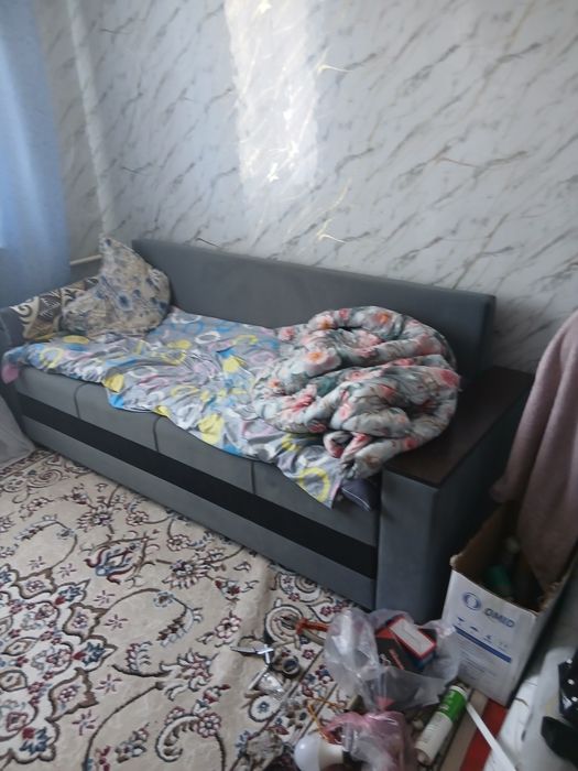 Срочно продам 1 комнат студио