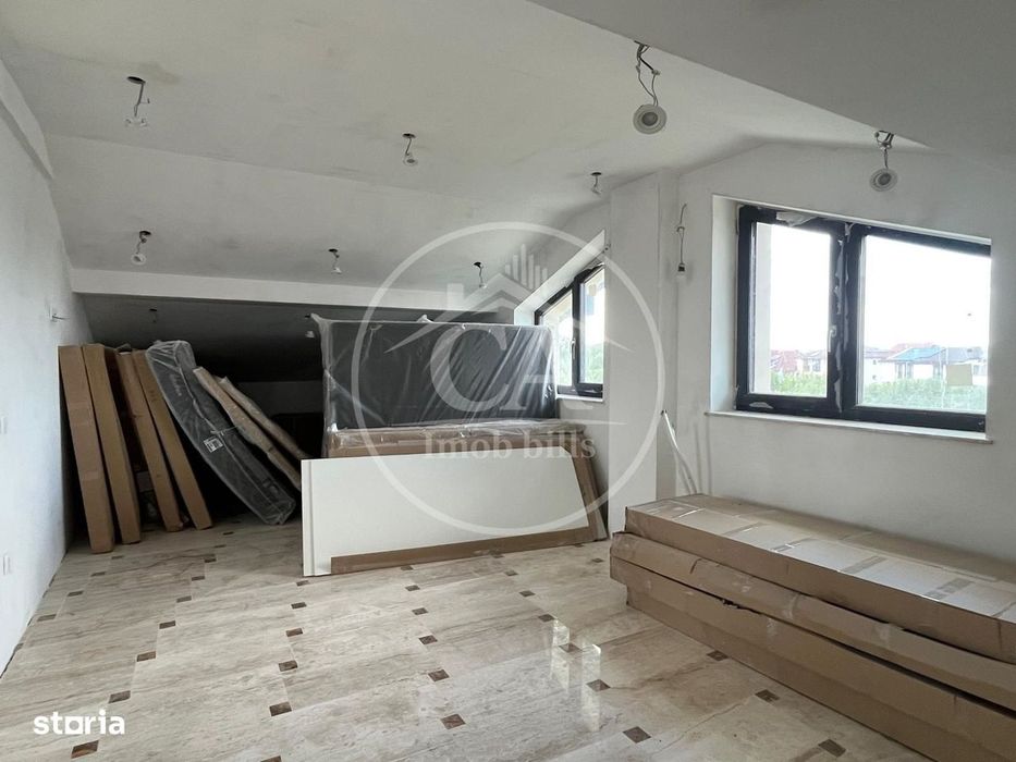 Casă de vânzare P+E+M cu 7 camere in Cartierul Grigorescu, Oradea