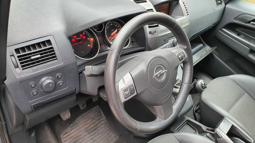 ОПЕЛ ЗАФИРА 1.9 CDTI 120 k.c 2005 г НА ЧАСТИ.