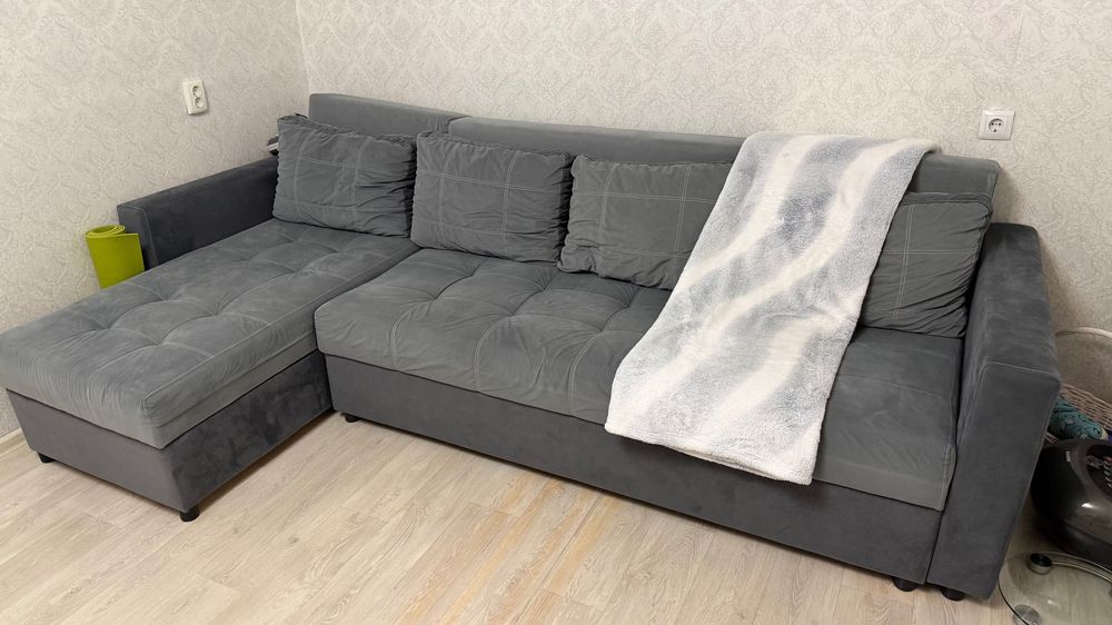 Диван модульный б/у в хорошем состоянии