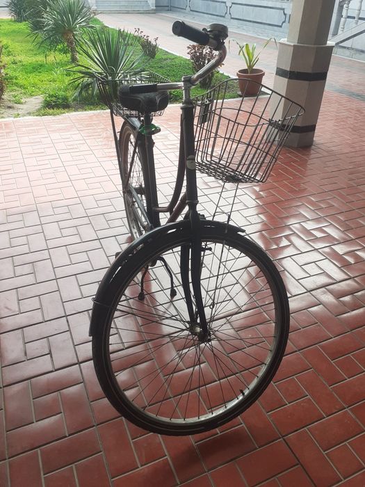 Сотилади велосипед германский холати зур енгил хамма жойи радной