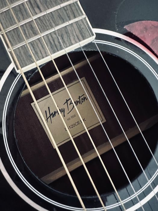Harley Benton chitara electro-acustica