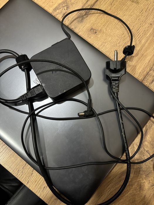 Ноутбук Asus Sonic master