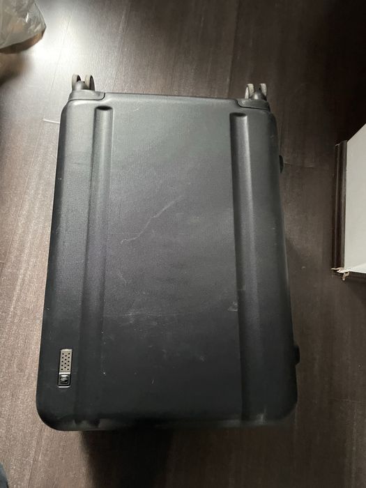 Geamantan,/ Geanta mare de cala nou