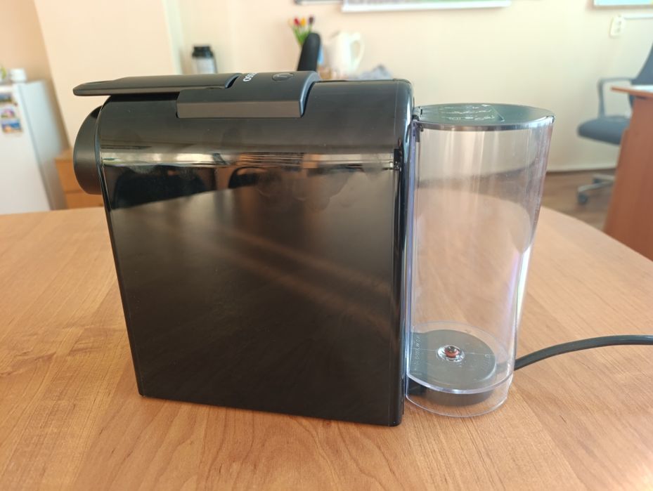 Кофемашина Nespresso Original.