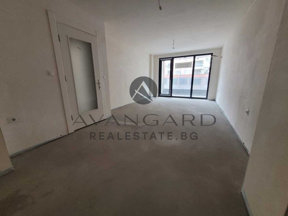 Продава се Двустаен апартамент в Пловдив, Христо Смирненски - 76 кв.м за 1711 €/кв.м - Снимка #2