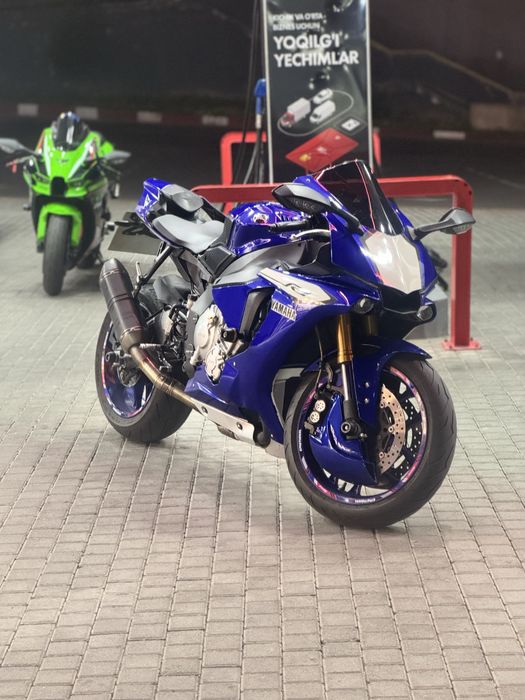 Yamaha r1 sotiladi
