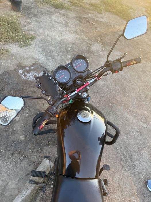 Продам мотоцикл Yaqi 110