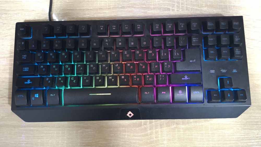 Продам клавиатуру Red Square 85%