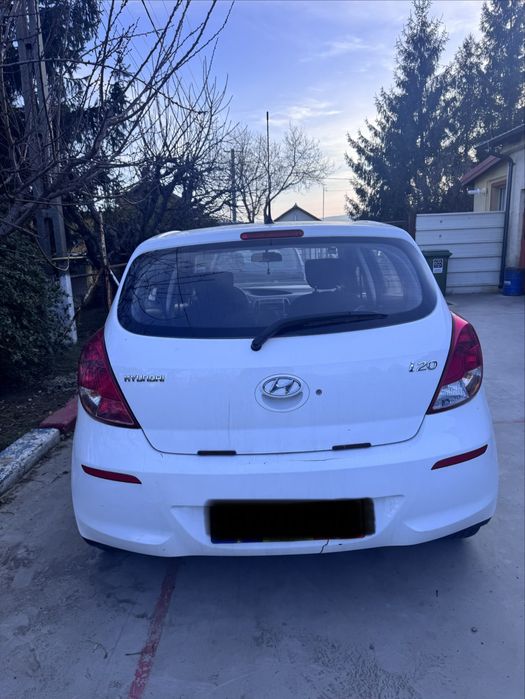 Dezmembrez Hyundai i20 2011-2014 facelift 1,2 benzina  G4LA Euro 5