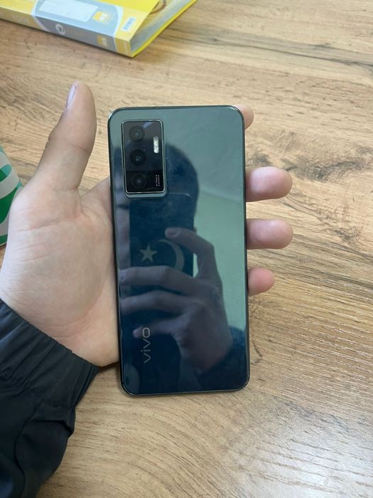 Продам vivo V23e