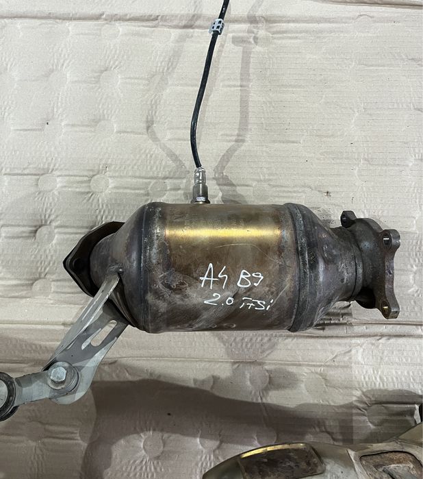 Catalizator / Filtru Audi A4 A5 B9 8W A6 C8 2.0 TFSI