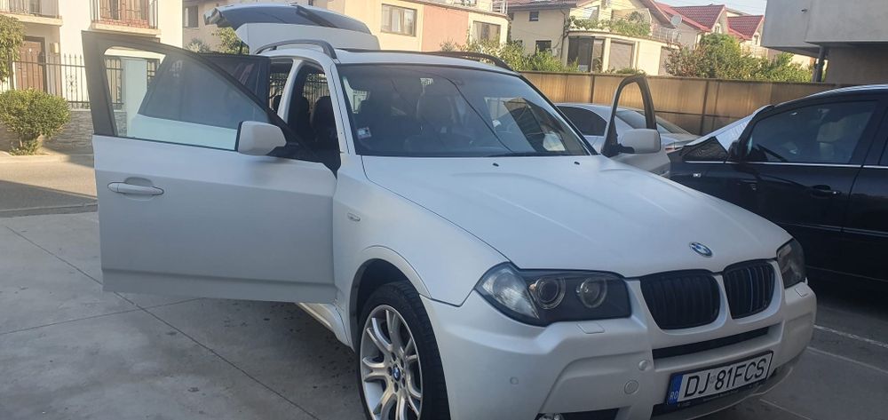 Vând Bmw X3 e 83