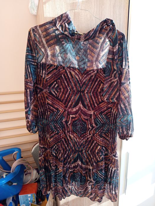 Женска рокля рр М