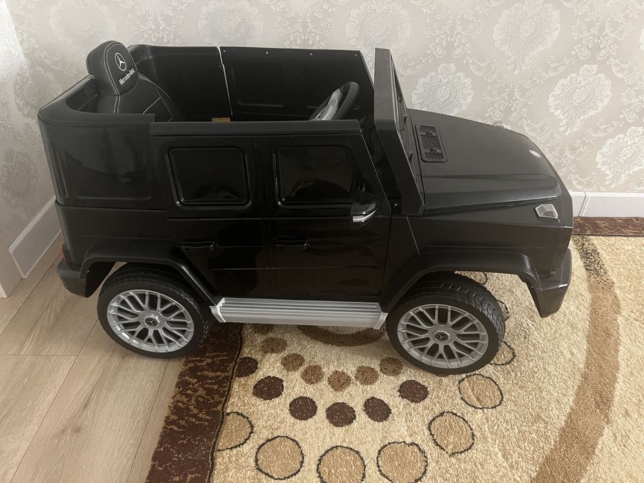 Продам детскую машинку