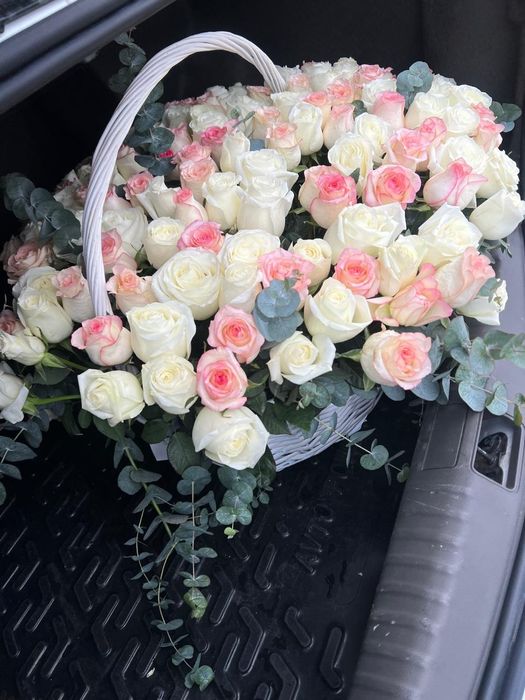 Цветы, Букеты 151 шт розы