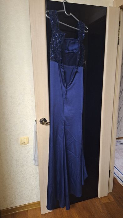 Срочно продам вечерние платье