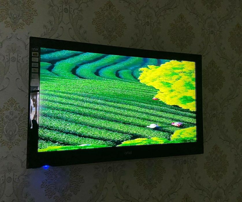 Продам срочно Телевизор Артел