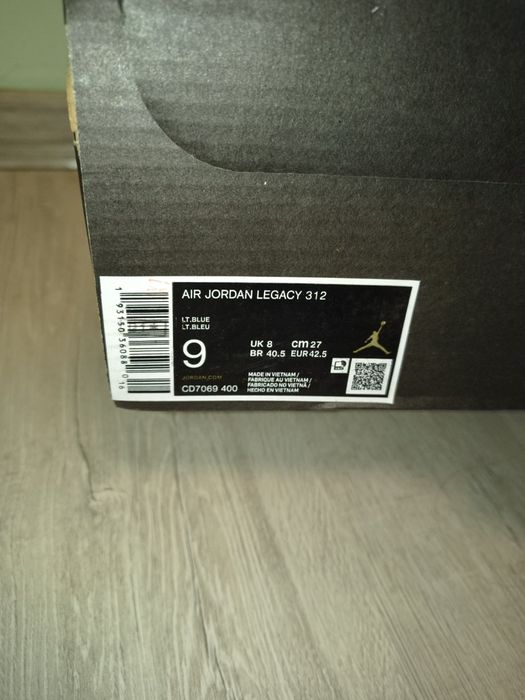 Маратонки Air Jordan Legacy 312