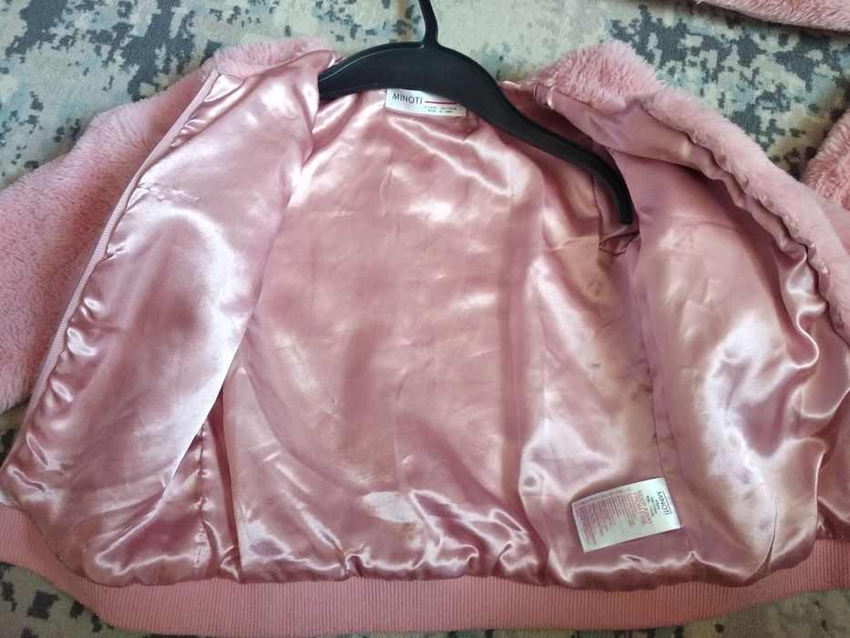 Пухкави тънки палта Minoti за близнаци стават, много запазени
