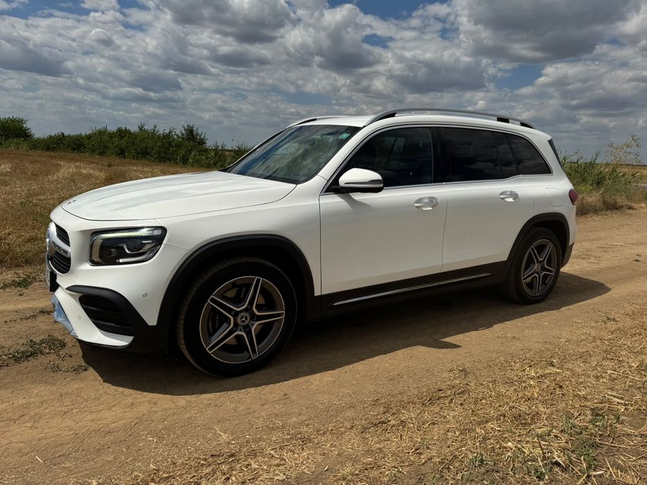 MERCEDES-BENZ GLB 2021 — imagine 3