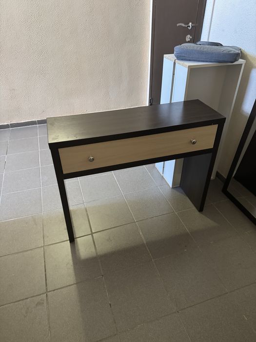 Дамский столик+зеркало