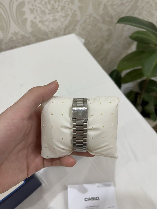 Часы Casio водонепроницаемые